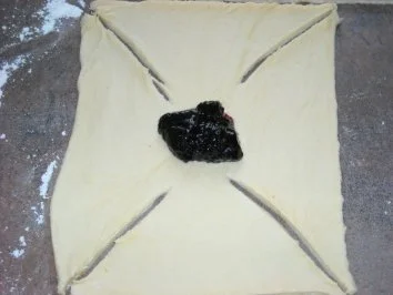 Rezept: Dinkelblätterteig - süß gefüllt Bild Nr. 5 Dinkelblätterteig - süß gefüllt - Rezept - Bild Nr. 5