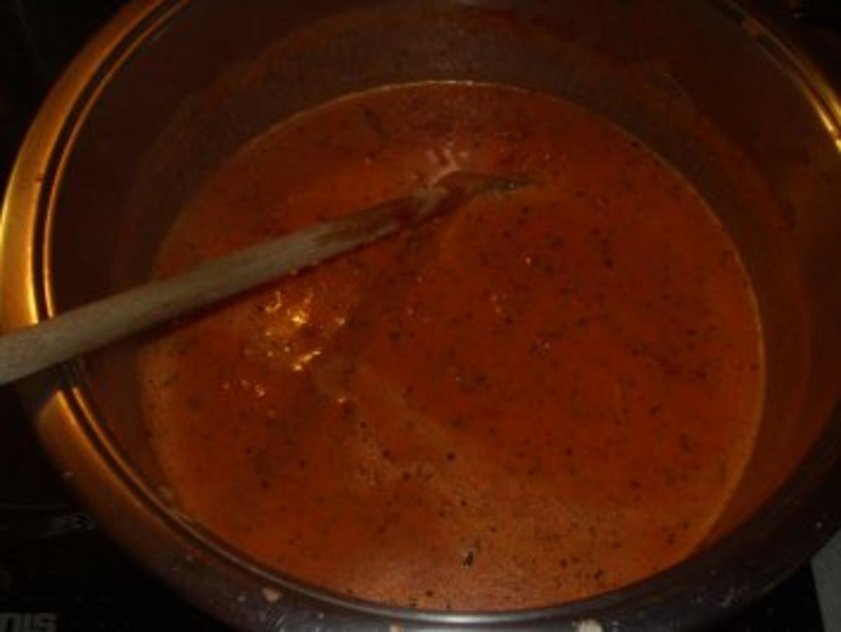 Suppen: Tomatensuppe mit Häubchen - Rezept - Bild Nr. 4