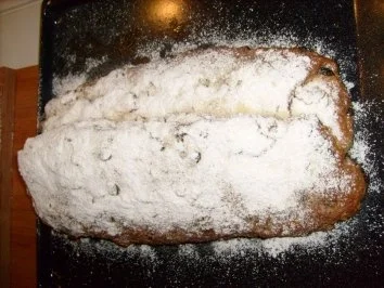 Rezept: Weihnachts - und Mohnstollen Bild Nr. 4 Weihnachts - und Mohnstollen - Rezept - Bild Nr. 4