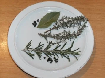 Rezept: Fleisch: Rehhaxe geschmort Bild Nr. 3 Fleisch: Rehhaxe geschmort - Rezept - Bild Nr. 3