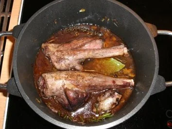 Rezept: Fleisch: Rehhaxe geschmort Bild Nr. 4 Fleisch: Rehhaxe geschmort - Rezept - Bild Nr. 4