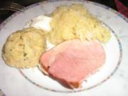 Schäufele mit Sauerkraut und Pfifferlingknödel - Rezept