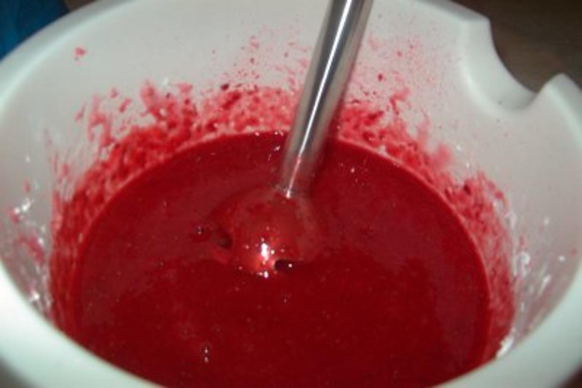 Erdbeer-Sahne-Eis - Rezept - Bild Nr. 3