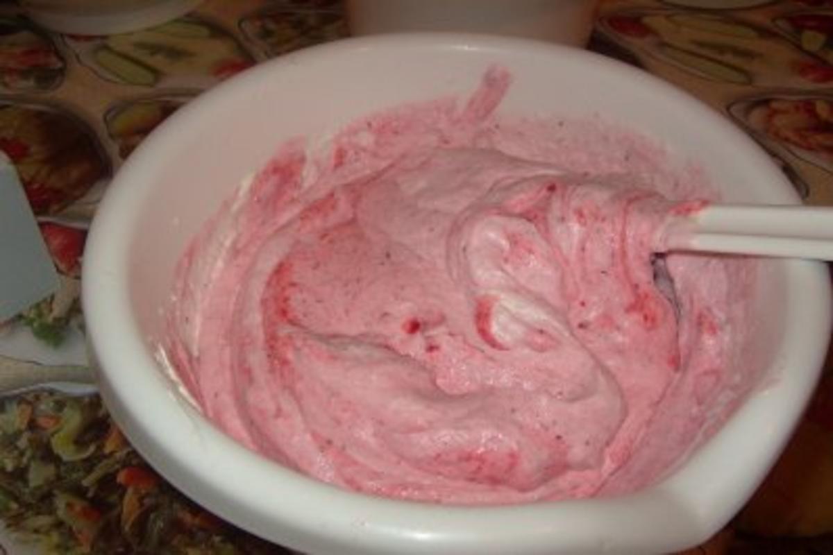 Erdbeer-Sahne-Eis - Rezept - Bild Nr. 5