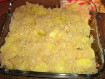 Rotkrautauflauf mit Kartoffeln und Schäufelestreifen - Rezept - Bild Nr. 5