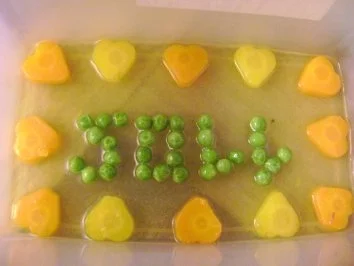 Rezept: Rindfleischsulz für das Silvesterbuffet Bild Nr. 2 Rindfleischsulz für das Silvesterbuffet - Rezept - Bild Nr. 2