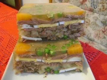 Rezept: Rindfleischsulz für das Silvesterbuffet Rindfleischsulz für das Silvesterbuffet - Rezept