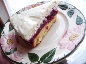 Kuchen : Kirsch-Sahne-Torte - Rezept - Bild Nr. 3