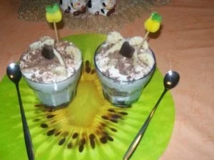 Rezept: Mascarpone Bananencreme mit Vollkornkekse Mascarpone Bananencreme mit Vollkornkekse - Rezept