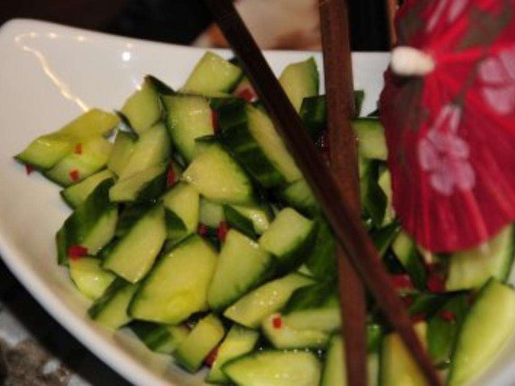Thailändischer Gurkensalat - Rezept mit Bild