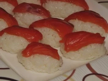 Lachs- und Thunfisch Nigiri - Rezept - Bild Nr. 2