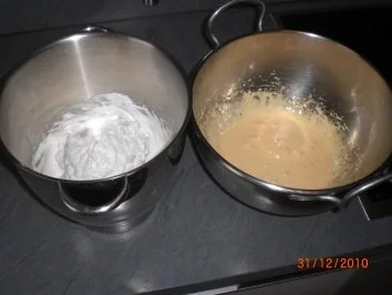 Sahne-Biskuitrolle - Rezept - Bild Nr. 3