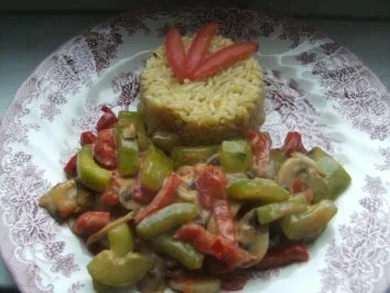 Rezept: Reisrisotto mit knackigem Gemüse Reisrisotto mit knackigem Gemüse - Rezept