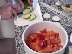 Süßsaueres Pfannengemüse karamelisiert - Rezept - Bild Nr. 3