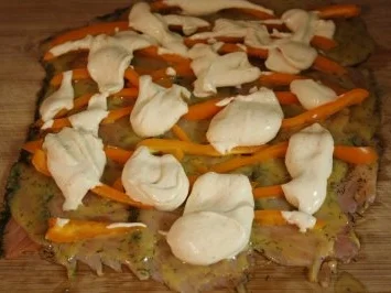 Lachsrolle mit Paprika und Créme frâche - Rezept - Bild Nr. 5