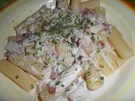 Tortiglioni in Gorgonzola-Speck-Sauce mit Sahne - Rezept