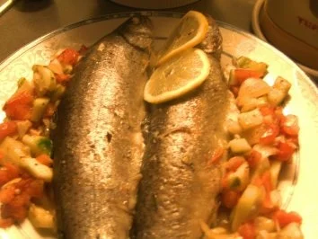 Forelle  im Gemüsebett - Rezept