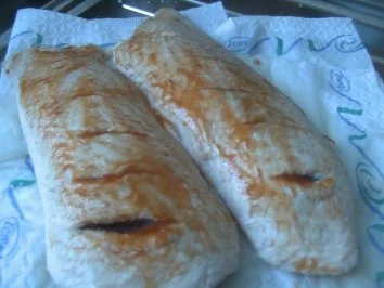 Rezept: Entenbrust in einer Hagebutten-Rotwein-Soße Bild Nr. 4 Entenbrust in einer Hagebutten-Rotwein-Soße - Rezept - Bild Nr. 4