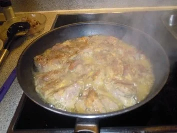 Rezept: geschmortes Hühnchen in Tomatensauce Bild Nr. 4 geschmortes Hühnchen in Tomatensauce - Rezept - Bild Nr. 4