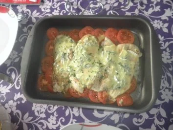 Rezept: Käse-Schnitzel auf Tomaten Käse-Schnitzel auf Tomaten - Rezept