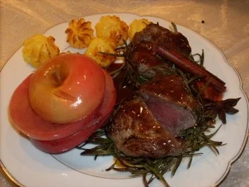 Hirschsteaks mit Herzoginkartoffeln - Rezept - Bild Nr. 2