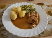 Rezept: Putengulasch mit Porree Putengulasch mit Porree - Rezept