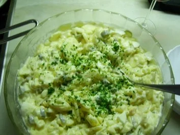 Kartoffelsalat mit Bild - Rezept