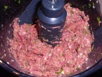 Fleisch: Bifteki vom Lamm - Rezept - Bild Nr. 6