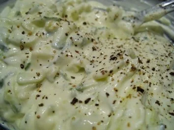 Dips und Saucen: Schnelles Tsaziki - Rezept