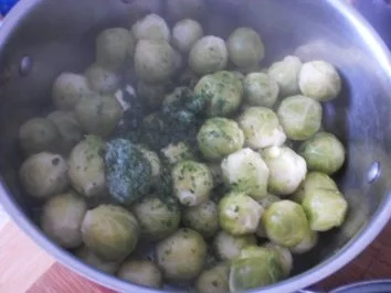 Rezept: Rinderschmorbraten ~ Rosenkohl Bild Nr. 10 Rinderschmorbraten ~ Rosenkohl - Rezept - Bild Nr. 10