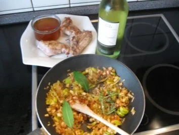 Rezept: Kaninchenkeule in Zwiebel-Rahmsauce Bild Nr. 2 Kaninchenkeule in Zwiebel-Rahmsauce - Rezept - Bild Nr. 2