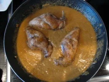 Rezept: Kaninchenkeule in Zwiebel-Rahmsauce Bild Nr. 4 Kaninchenkeule in Zwiebel-Rahmsauce - Rezept - Bild Nr. 4