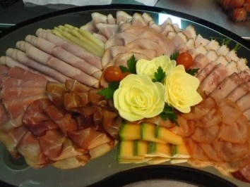 Rezept: Butterrosen & Kräuterbutterrosen Bild Nr. 2 Butterrosen & Kräuterbutterrosen - Rezept - Bild Nr. 2