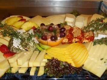 Käseplatte die IX.- mit Bild - Rezept