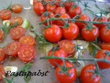 Rezept: Kräuter Risotto mit Ofentomaten und Prosciutto Bild Nr. 4 Kräuter Risotto mit Ofentomaten und Prosciutto - Rezept - Bild Nr. 4