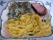 Hauptgericht : Mangold, Leberkäse und Nudeln - Rezept