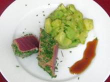 Kurz gegrillter Tunfisch mit Avocado-Kartoffelsalat - Rezept