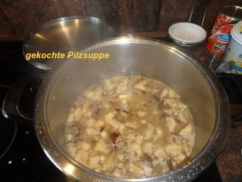Rezept: Suppe: PILZCREM Bild Nr. 4 Suppe: PILZCREM - Rezept - Bild Nr. 4