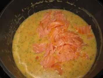 Tortiglioni mit beschwipstem Lachssößchen - Rezept - Bild Nr. 5