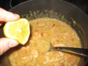 Tortiglioni mit beschwipstem Lachssößchen - Rezept - Bild Nr. 7