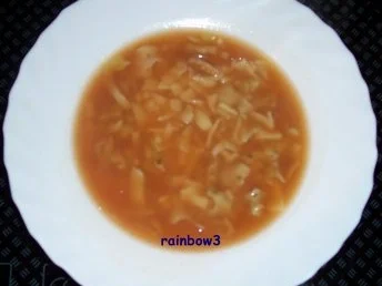 Kochen: Gemüsebrühe mit Nudeln - Rezept