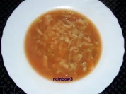 Kochen: Gemüsebrühe mit Nudeln - Rezept