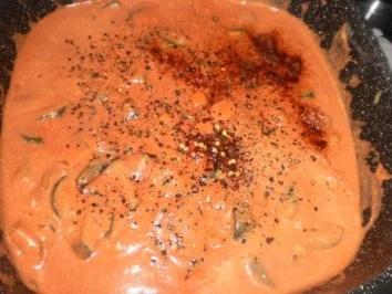 Schinkennudeln ~ Zucchini-Tomatensauce - Rezept - Bild Nr. 9