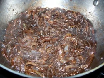 Rezept: Hühnerleber-Paté mit Balsamico-Zwiebeln Bild Nr. 3 Hühnerleber-Paté mit Balsamico-Zwiebeln - Rezept - Bild Nr. 3