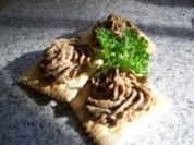Hühnerleber-Paté mit Balsamico-Zwiebeln - Rezept