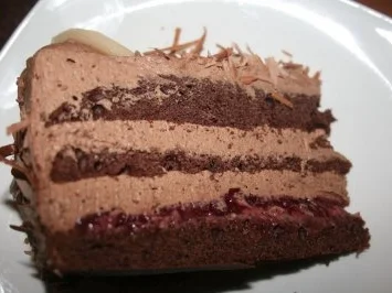 Torten: Trüffeltorte mit einem Hauch von Zimt - unsere Weihnachtstorte - Bilder sind on - - Rezept - Bild Nr. 4