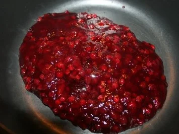 Torten: Trüffeltorte mit einem Hauch von Zimt - unsere Weihnachtstorte - Bilder sind on - - Rezept - Bild Nr. 16