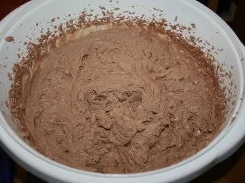 Torten: Trüffeltorte mit einem Hauch von Zimt - unsere Weihnachtstorte - Bilder sind on - - Rezept - Bild Nr. 18