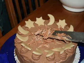 Torten: Trüffeltorte mit einem Hauch von Zimt - unsere Weihnachtstorte - Bilder sind on - - Rezept - Bild Nr. 41