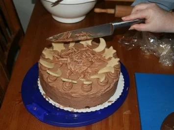 Torten: Trüffeltorte mit einem Hauch von Zimt - unsere Weihnachtstorte - Bilder sind on - - Rezept - Bild Nr. 45